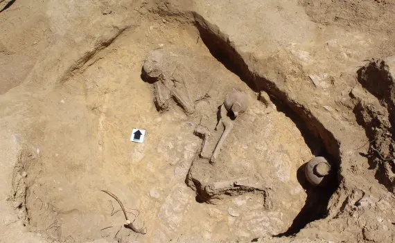 Mormântul misterios al unei "Frumoase Adormite", descoperit după 2.000 de ani
