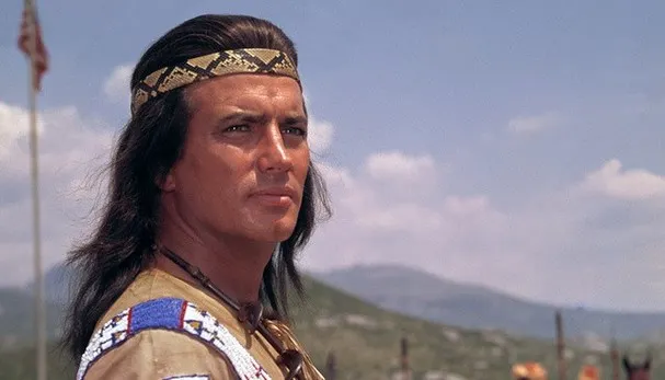 Doliu în cinematografie. A murit actorul francez Pierre Brice, cunoscut din filmul Winnetou