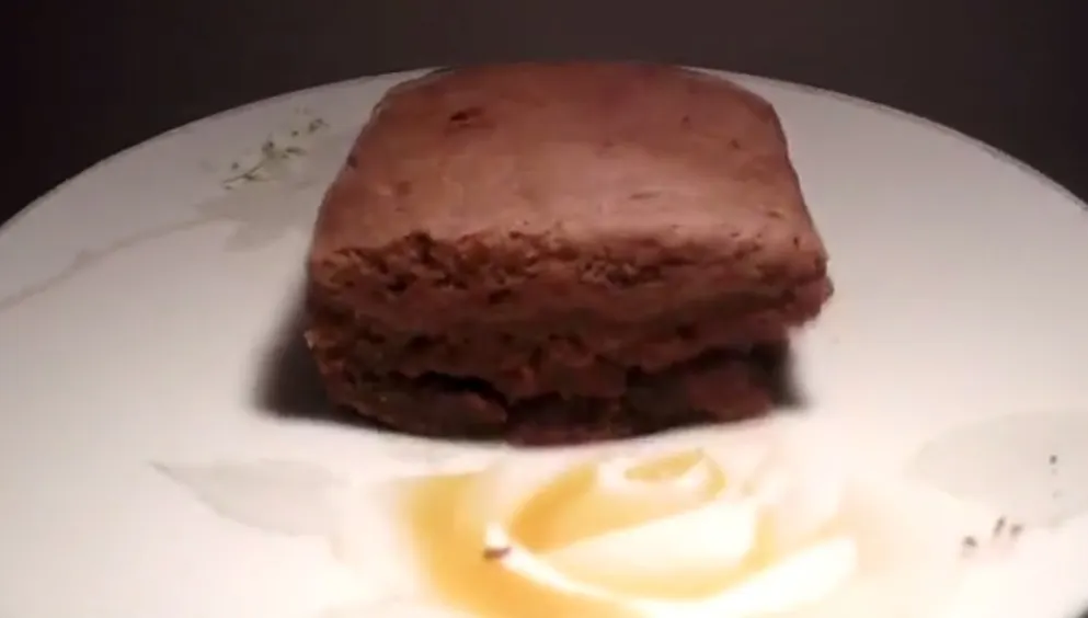 Cum să faci o prăjitură din înghețată topită