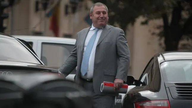 Dorin Cocoş l-ar fi denunţat pe Ioan Niculae. I-ar fi cerut sprijin pentru a influenţa demnitari