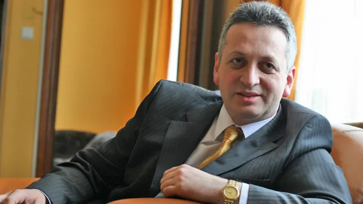 Fenechiu n-a plătit prejudiciul. Unul dintre motive: fosta soție vrea jumătate din avere 