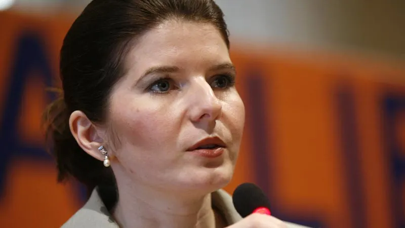 Procesul lui Ridzi, amânat. Când află fostul ministru al Tineretului dacă va ieși din închisoare 