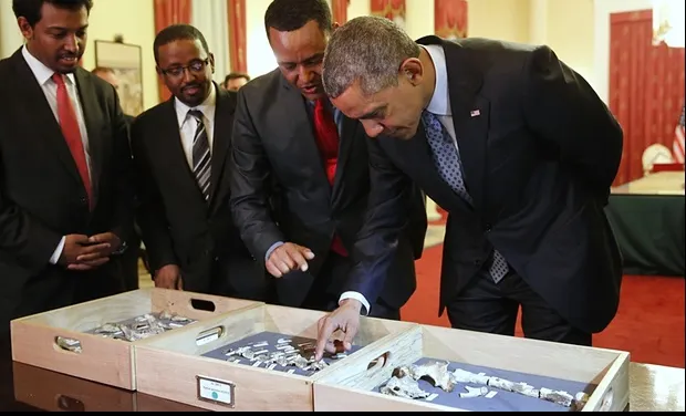 Obama s-a întâlnt cu ,,Lucy'', cel mai vechi strămoş al omenirii