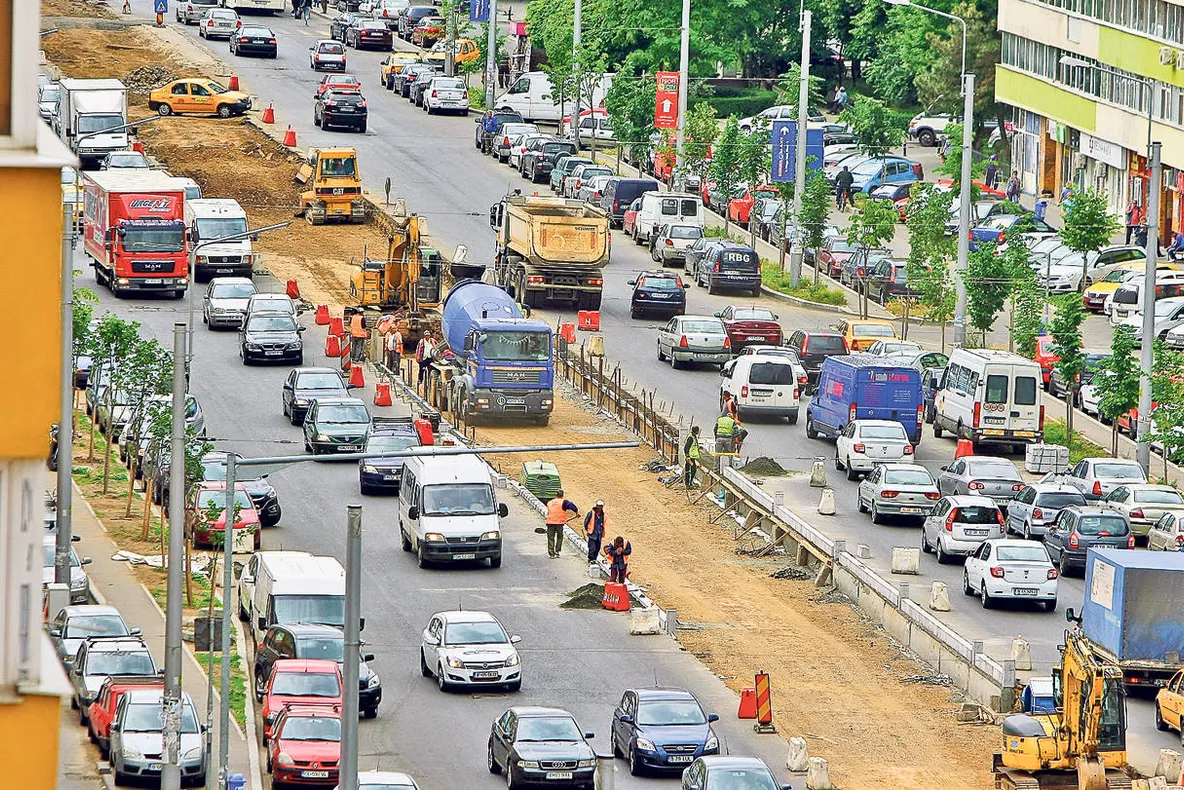 Gabriela Firea promite un trafic lejer cu puține șantiere. Vom scăpa și de parcagii?