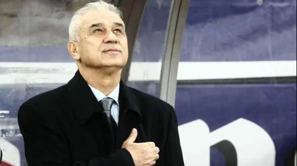 Revoltător! Toată ţara îl cere la echipa naţională, dar Iordănescu îl ignoră pe jucătorul momentului