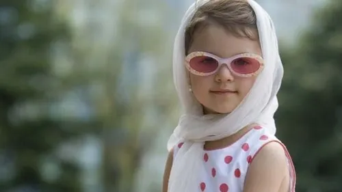 Copilul-minune nu-l mai aşteaptă pe Ghiţă.Cum s-a transformat Cleopatra Stratan şi ce preocupări are