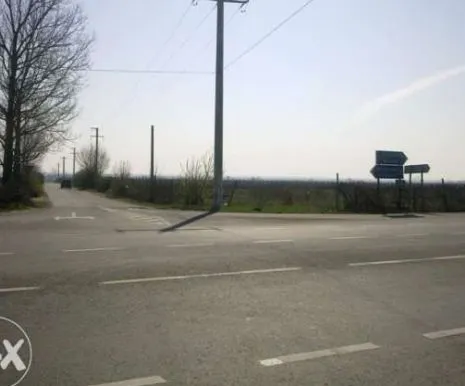 Anunțul merită citit: un român a scos la vânzare un kilometru de drum național