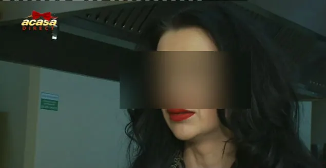 Cântăreaţă din România, desfigurată de injecţiile pentru buze. Ce decizie drastică a luat