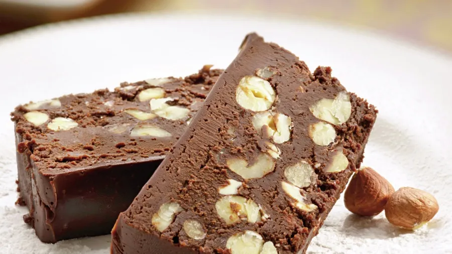 Cea mai bună reţetă de ciocolată de casă. Ingredientul secret. Gata în 20 de minute