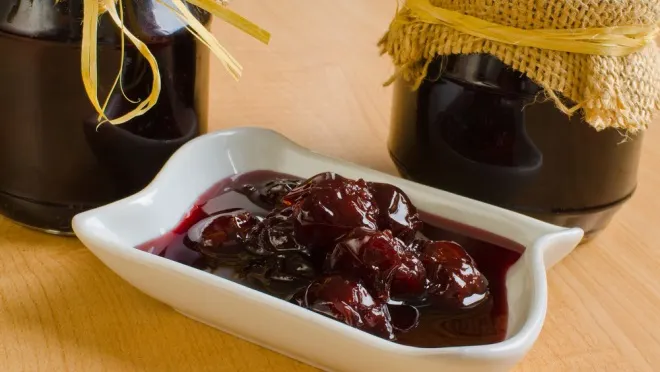 Cea mai ușoară rețetă de dulceață de cireșe amare