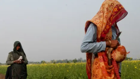 Pedeapsă controversată. Motivul pentru care două tinere din India au fost condamnate la viol 