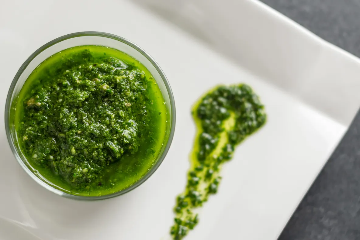 Cum să faci pesto în doar un minut