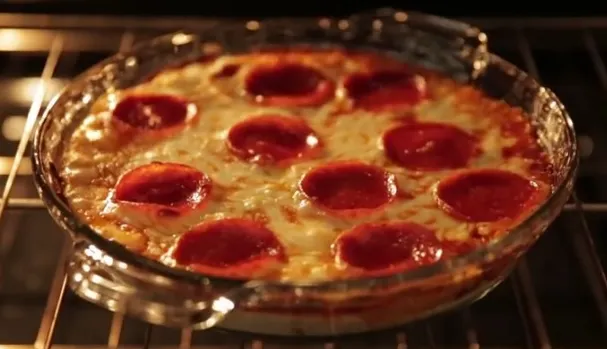 Cum să faci pizza fără aluat. E delicioasă!