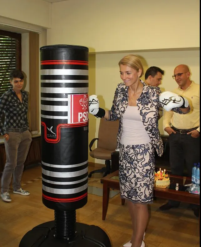 Alina Gorghiu, reacţie neaşteptată: Cere doar retragerea sprijinului politic al lui Ponta. Motivul?