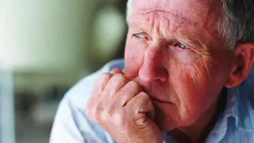 Testul care arată dacă suferi de Alzheimer. Care sunt primele simptome