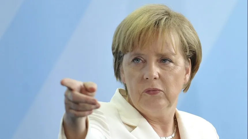 Angela Merkel riscă să ajungă la închisoare. Cancelarul Germaniei a fost acuzat de ”înaltă trădare”