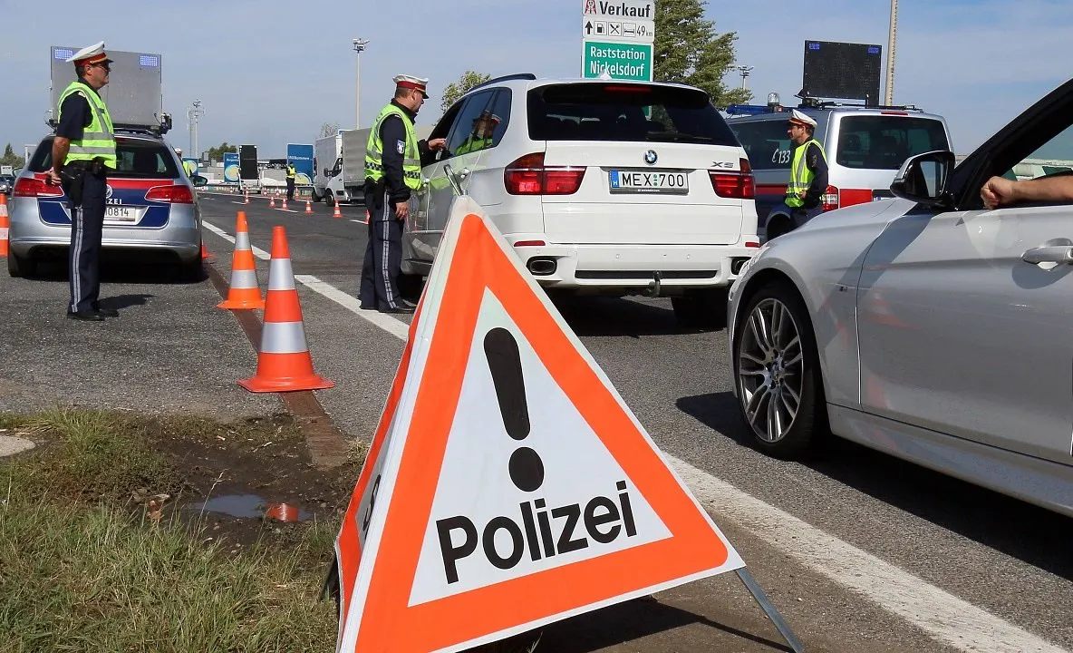 Atenţionare de călătorie pentru românii care vor să meargă în Austria. Ce anunţ a făcut MAE