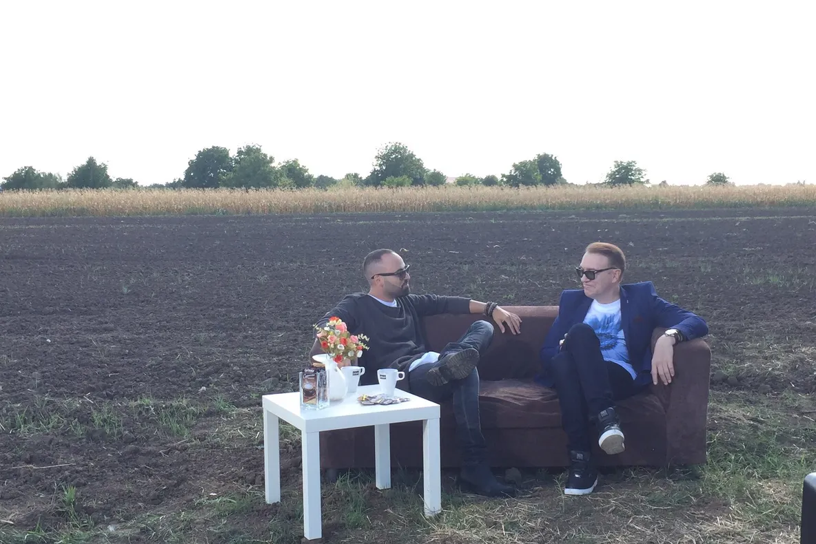 Matteo si Gabriel Cotabita au filmat videoclipul piesei “Ce zi linistita”