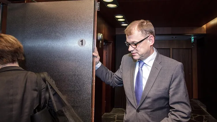 Premierul unei țări din UE își oferă casa refugiaților