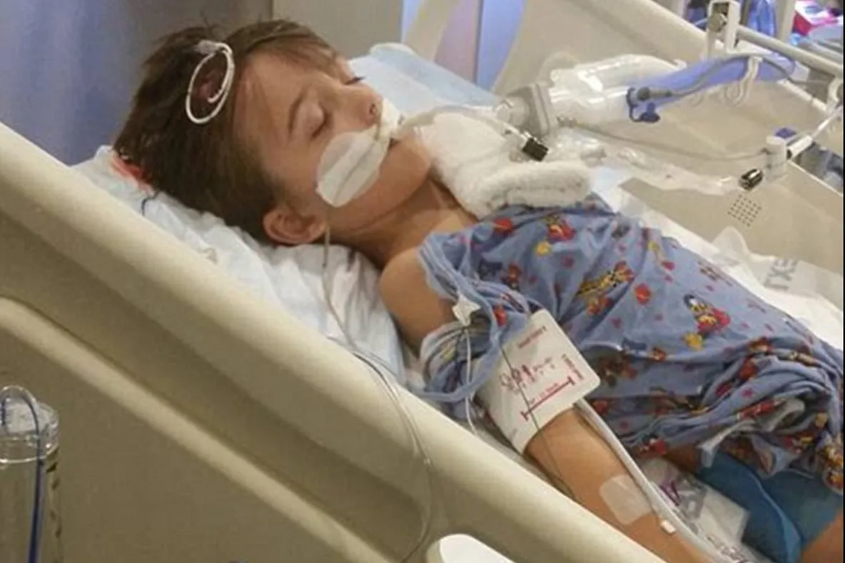 Bilețelul emoționant găsit de o mamă îndurerată, după ce fiul ei de 6 ani a murit în spital