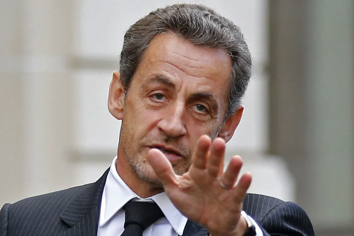 Nicolas Sarkozy mărturiseşte: Am crezut că mă pot întoarce în politică. M-am înşelat 