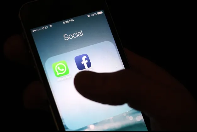 Şi-a anunţat soţia că divorțează de ea, prin WhatsApp. Deznodământul este incredibil