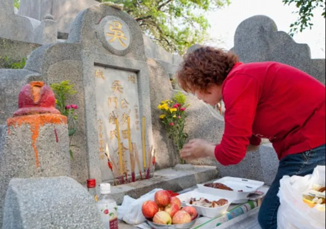 Au furat cadavrul unei femei. Ce intenționau să facă apoi cu el depășește orice imaginație