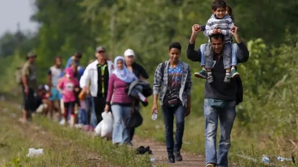 Criza imigranților. Incendiul din Slovenia, provocat de refugiaţi care au intrat în ţară 