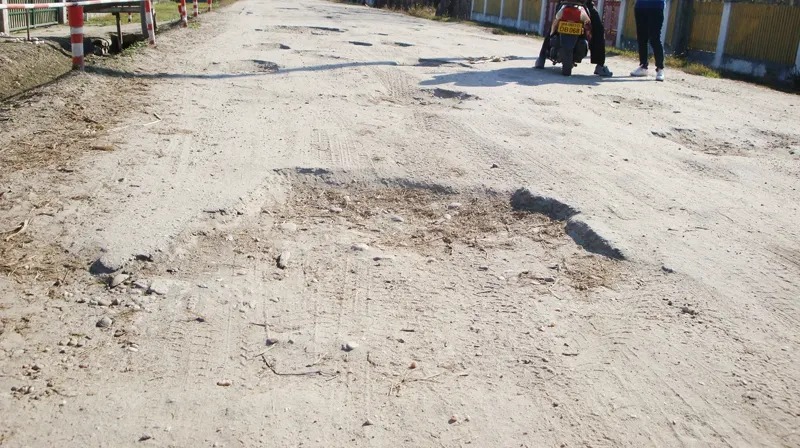 A dat primăria în judecată şi a câştigat! Acum, primăria trebuie să îi închirieze un Jeep