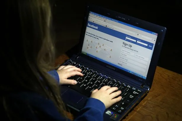 Și-a dat întâlnire cu o tânără pe Facebook. Urmarea l-a făcut să regrete amarnic tot