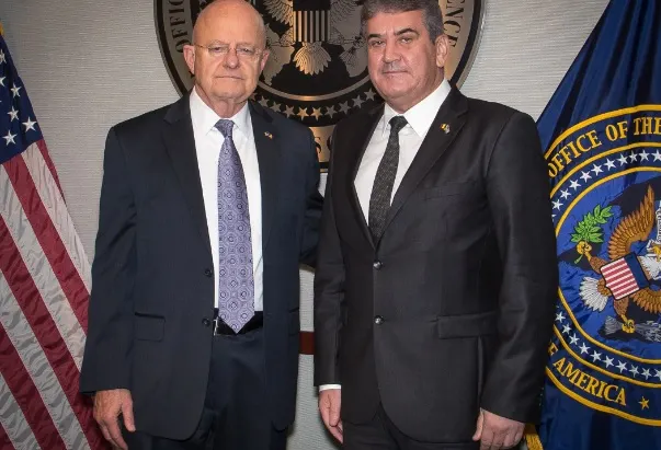 Gabriel Oprea, întrevedere cu James R. Clapper,director al Comunităţii Naţionale de Informaţii a SUA