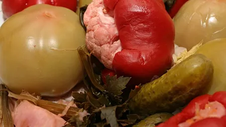 Cum se face saramura perfectă pentru murături
