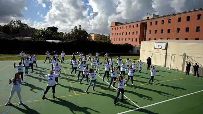 Deținutele dintr-o închisoare din Italia, flash-mob în onoarea Papei Francisc