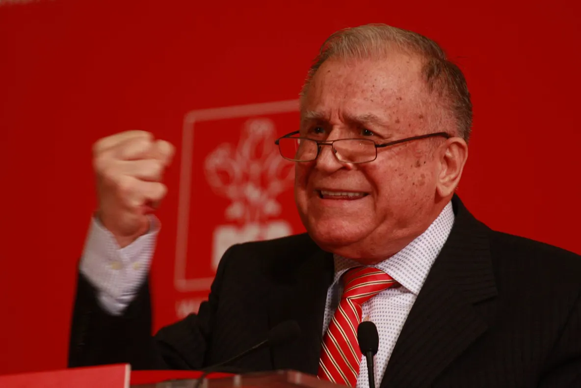Dragnea a explicat de ce Ion Iliescu nu mai face parte din conducerea executivă a PSD