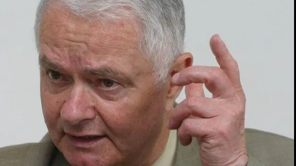 Fostul director SRI Virgil Măgureanu, audiat la Parchetul instanţei supreme, în dosarul Mineriadei