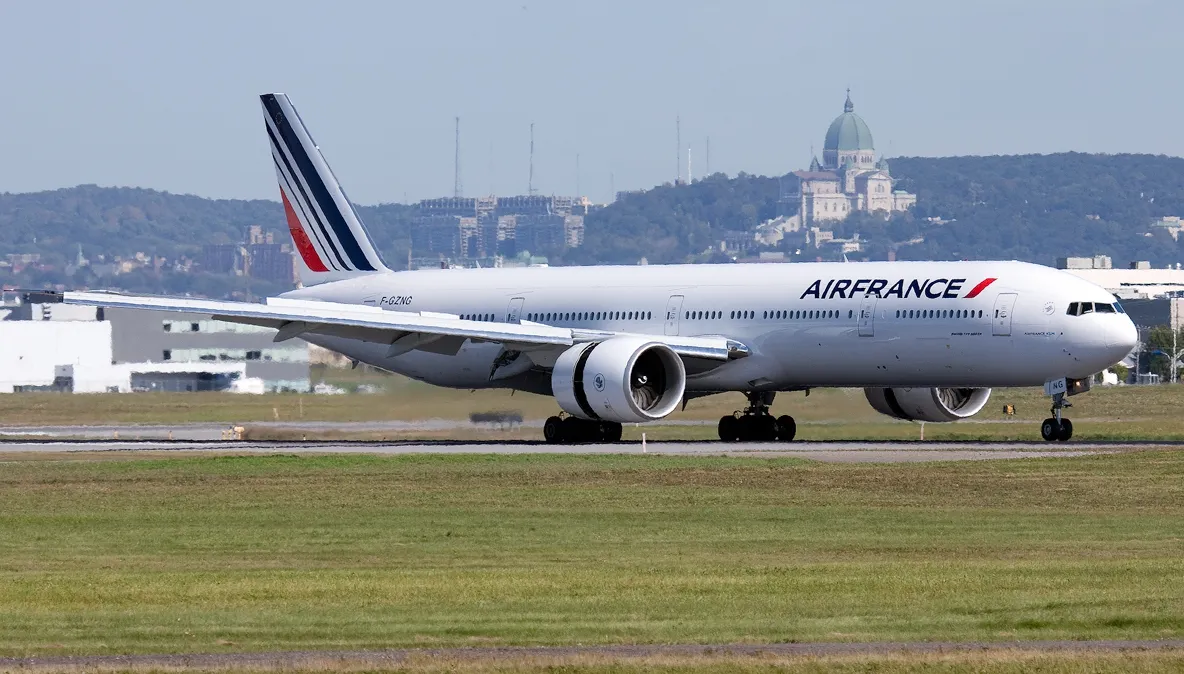 Două avioane Air France, deviate în SUA şi Canada. Autorităţi: nu este o "ameninţare credibilă"