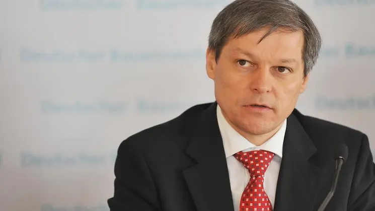 Cioloș: Vom avea o expertiză a CE privind procedurile de recrutare a personalului din administrație