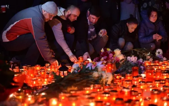 Reacția unei vedete după tragedia din Colectiv: ”Au fost sacrificați de dragul unor șpăgi criminale”