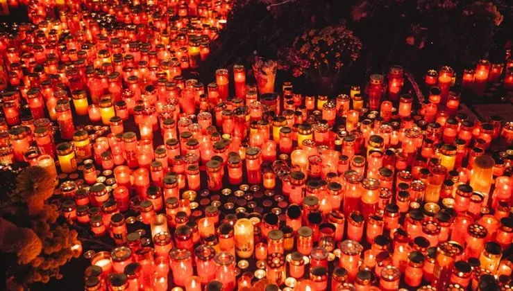 Incendiu Colectiv: ajutoare de 5000 de lei pentru familii, dublu pentru familia femeii de serviciu