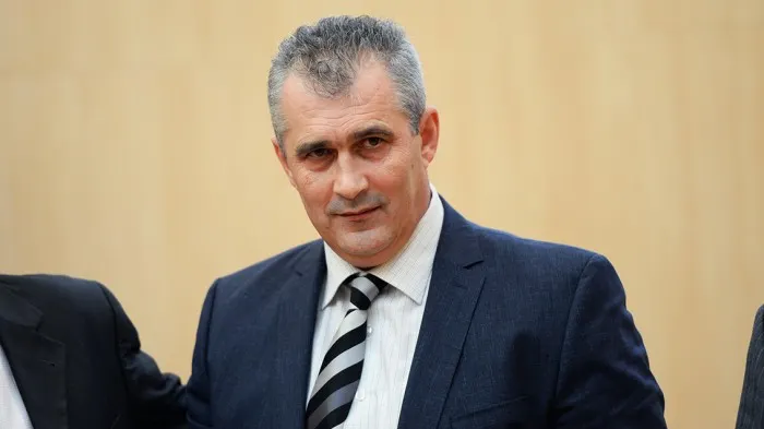 Primarul comunei Șelimbăr, Daniel Maricuța, reținut de DNA