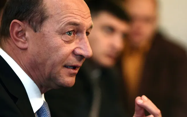 Când decide instanţa dacă redeschide dosarul "Demisia în 5 minute" al lui Băsescu 