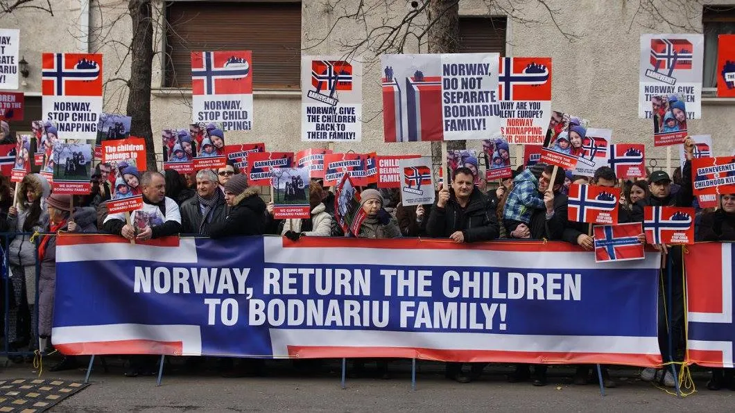 Cazul românilor lăsați fără copii de statul norvegian. Avocatul Poporului s-a sesizat