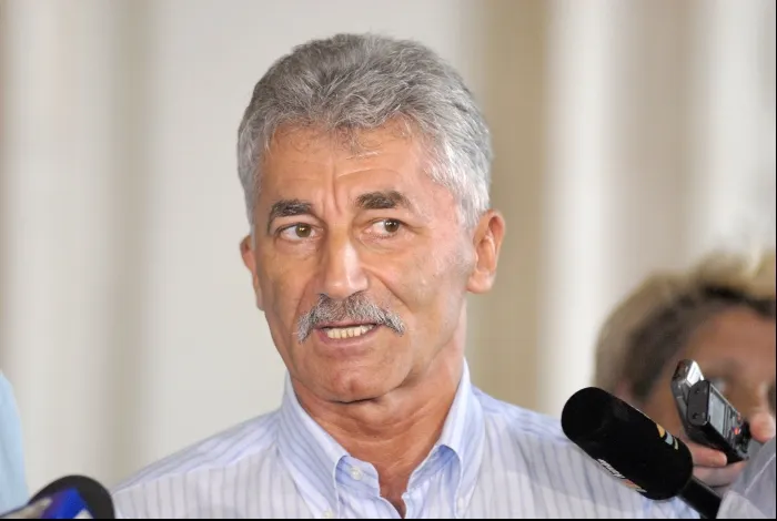 Ce sumă uriașă plătește deputatul Ioan Oltean pentru studiile fiicei în Elveția