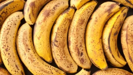 Bananele, pe cale de dispariţie. "Se răspândeşte cu repeziciune şi le usucă"