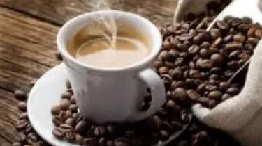 De ce nu ar trebui să bei cafea imediat după ce te trezeşti 