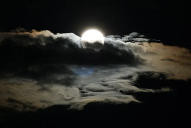 Fenomen astronomic neobişnuit. Se întâmplă de Crăciun 