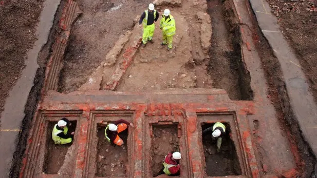 Descoperire incredibilă în curtea unei închisori. Are aproximativ 900 de ani