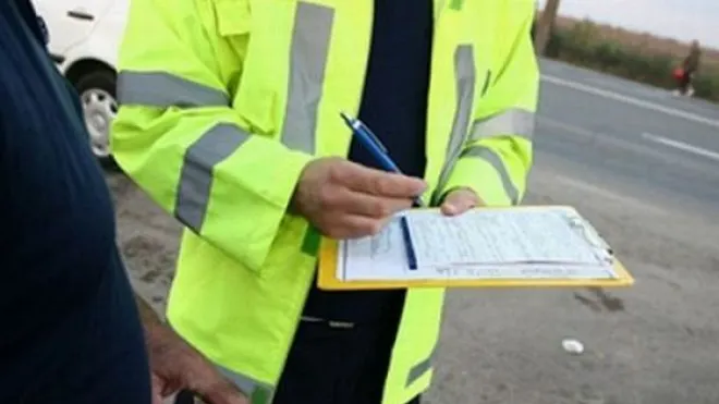 Peste 2.000 de polițiști, la vânătoare de vitezomani. Care sunt drumurile vizate de aparate radar 