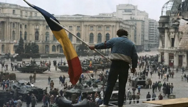 Revoluționarii depun plângere împotriva clasării dosarului Revoluției