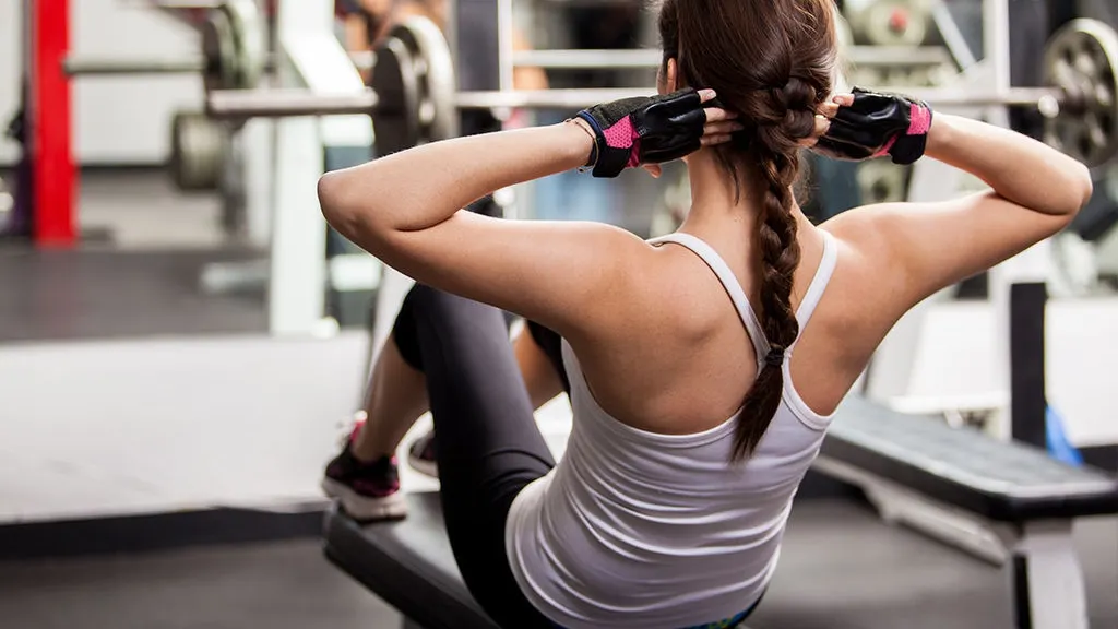 A doua zi de Crăciun, românii au luat cu asalt sălile de fitness. Care sunt sfaturile antrenorilor
